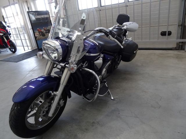 yamaha - xvs-1300-a-midnight-star