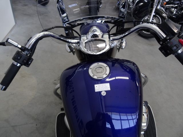 yamaha - xvs-1300-a-midnight-star