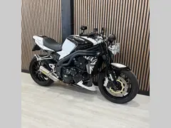 Triumph Speed Triple 2010 occasion – foto 10 van 15