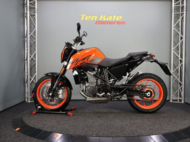 ktm - 690-duke