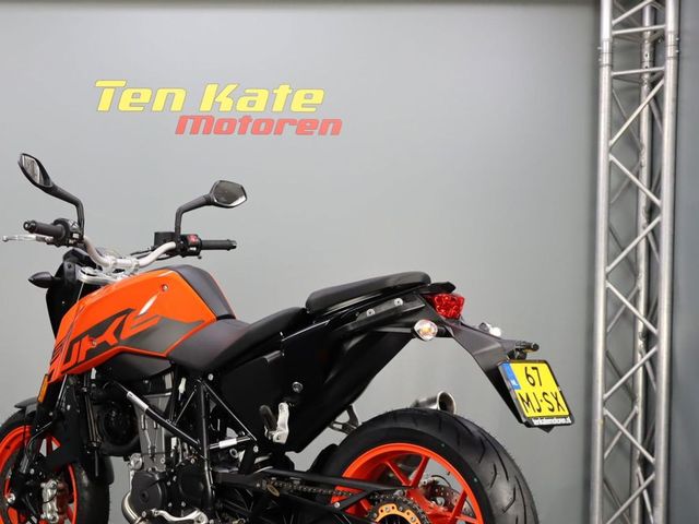 ktm - 690-duke