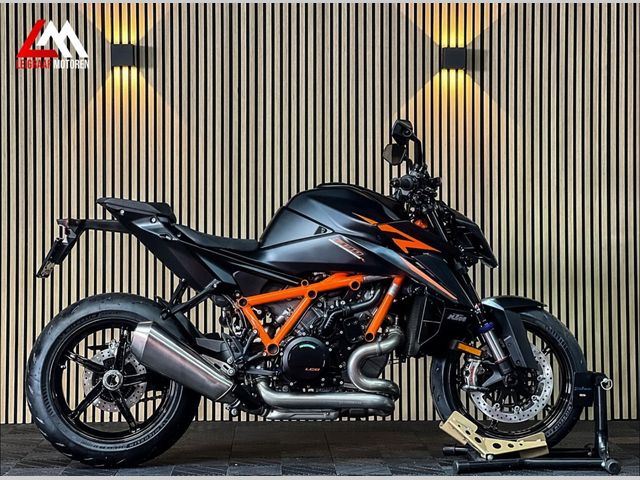 ktm - 1390-super-duke-r-evo
