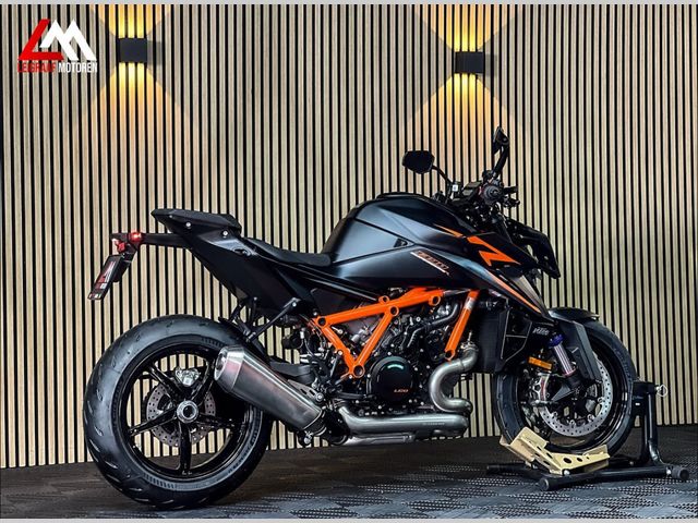 ktm - 1390-super-duke-r-evo