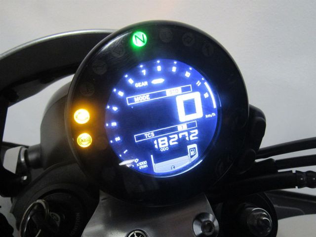 yamaha - xsr-900-abs