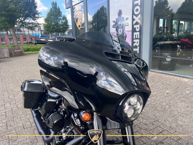 harley-davidson - street-glide-st-flhxst