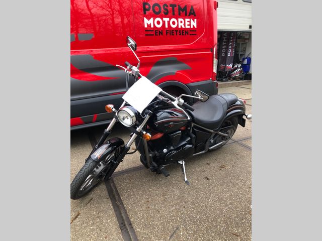 kawasaki - vn-900-classic
