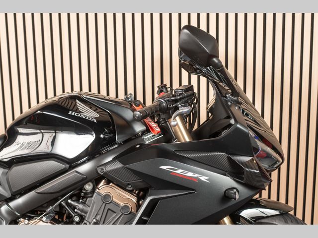 honda - cbr-650-r