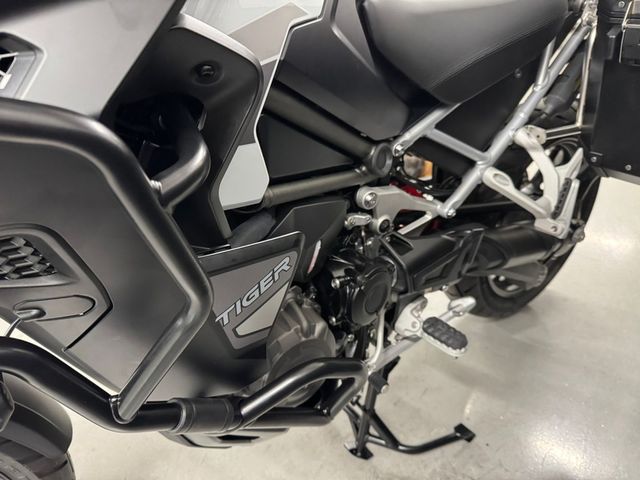 triumph - tiger-1200-gt-explorer