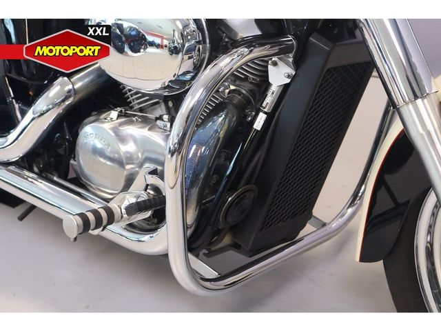 honda - vt-750-c2-shadow-ace