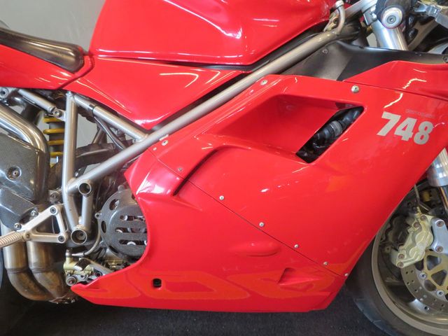 ducati - 748