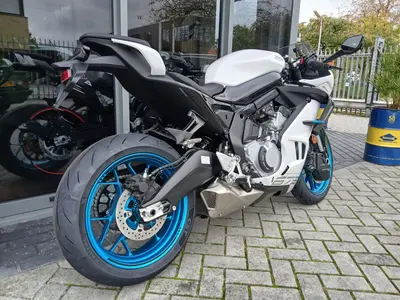 CFMOTO 675 SR-R – foto 3