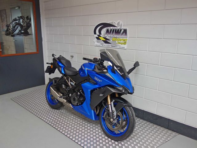 suzuki - gsx-s-1000-gt