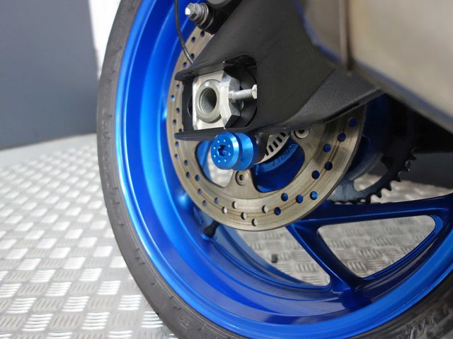 suzuki - gsx-s-1000-gt