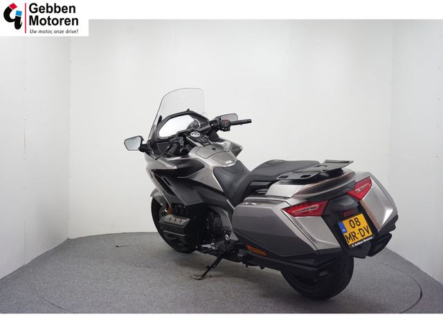 honda - gl-1800-goldwing-f6b