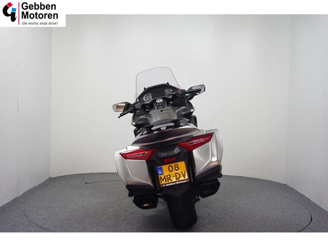 honda - gl-1800-goldwing-f6b