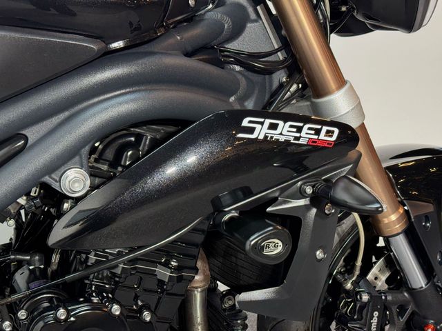 triumph - speed-triple-1050-abs