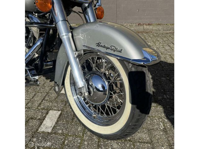 harley-davidson - heritage-softail-classic-flstc