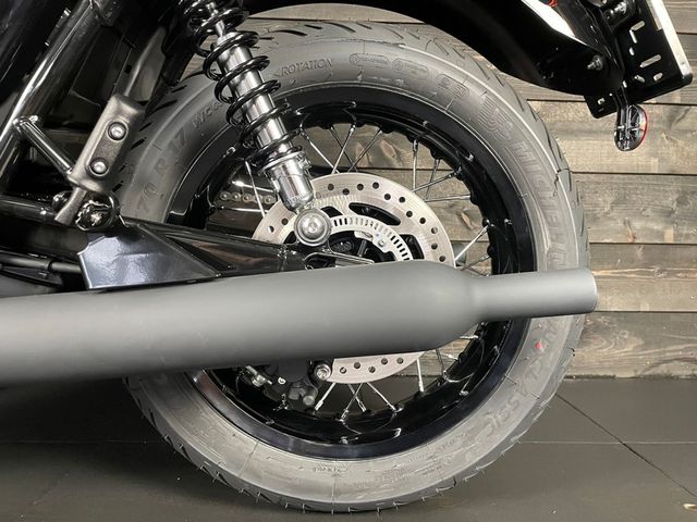 triumph - bonneville-t-120-black