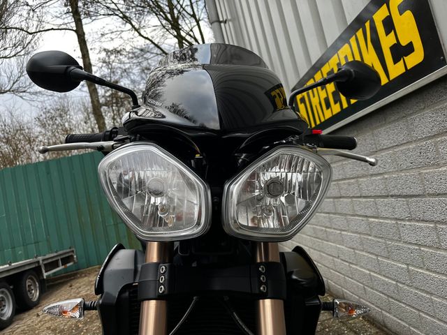 triumph - speed-triple