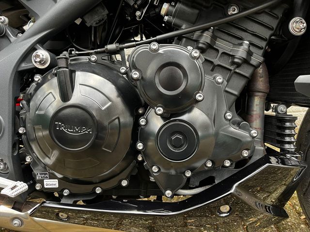 triumph - speed-triple