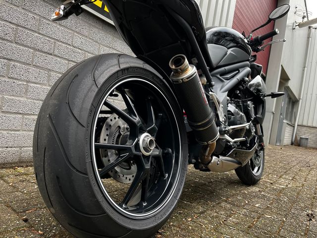 triumph - speed-triple