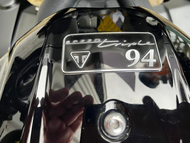 triumph - speed-triple