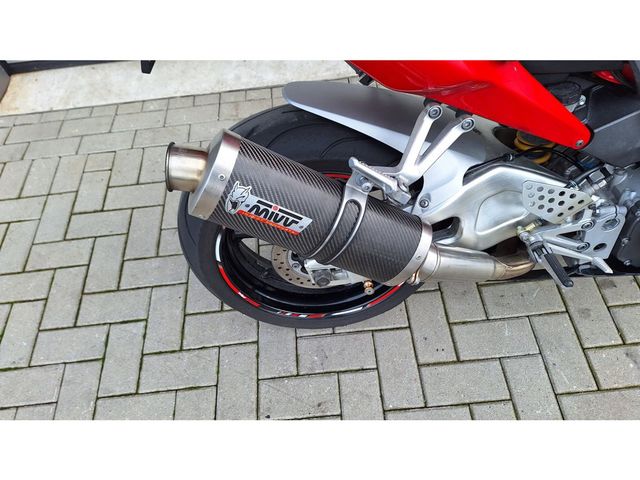 honda - cbr-900-rr-fireblade