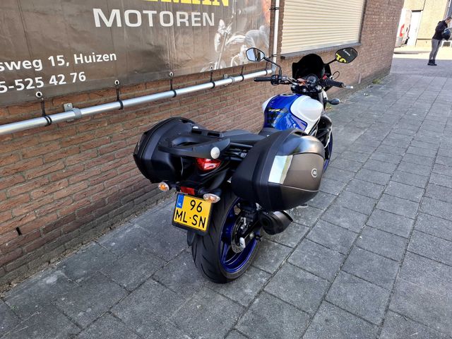 suzuki - sfv-650-gladius