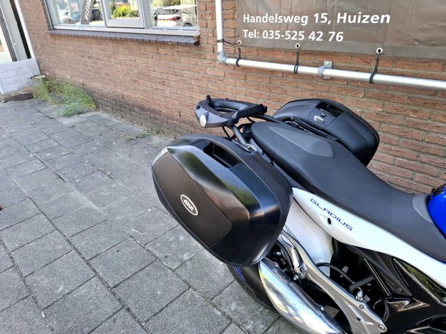 suzuki - sfv-650-gladius