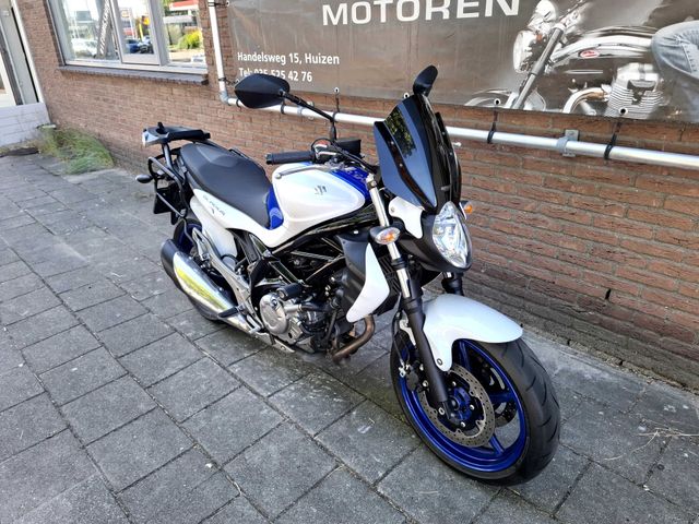 suzuki - sfv-650-gladius