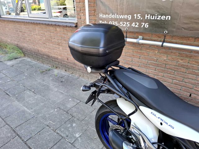suzuki - sfv-650-gladius