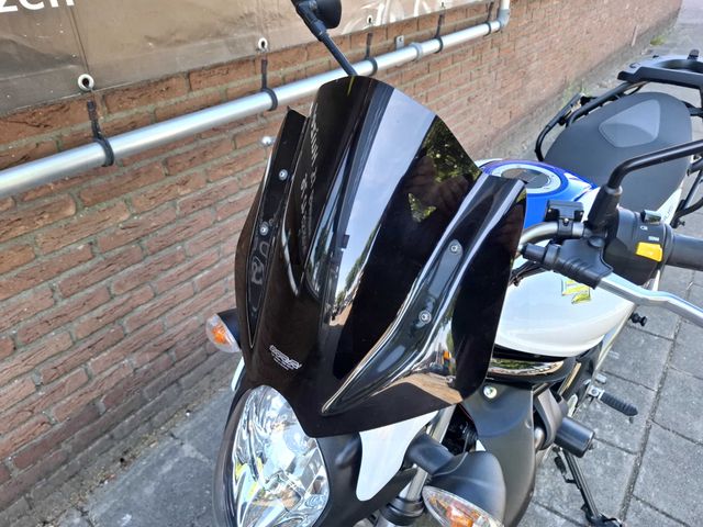 suzuki - sfv-650-gladius