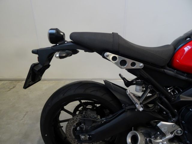 yamaha - xsr-900-abs