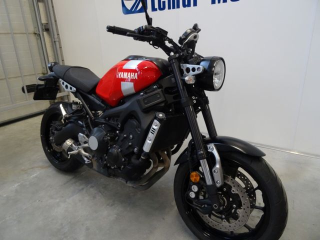 yamaha - xsr-900-abs