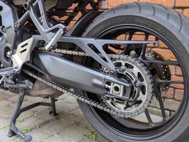 yamaha - tracer-9