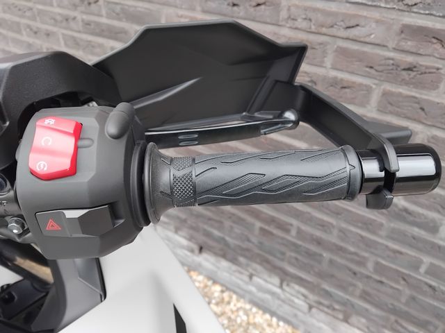 suzuki - sv-7gx