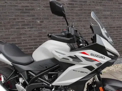 SUZUKI SV-7GX  – foto 4