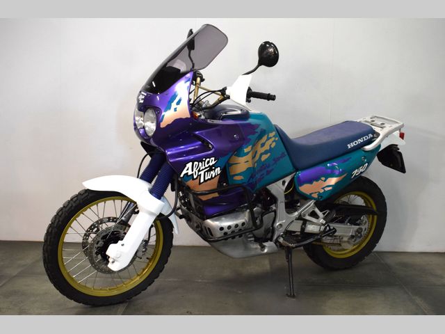 honda - xrv-750-africa-twin