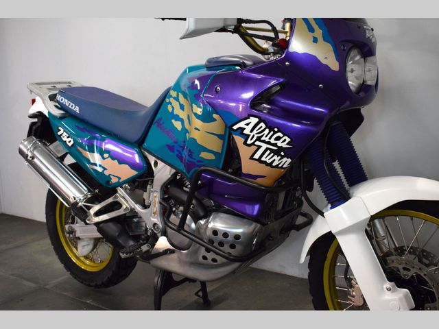 honda - xrv-750-africa-twin