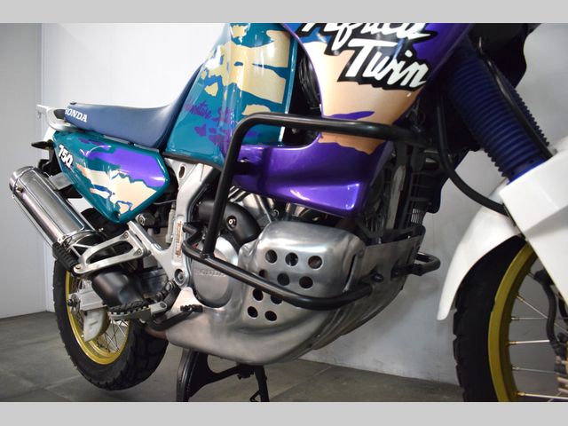 honda - xrv-750-africa-twin