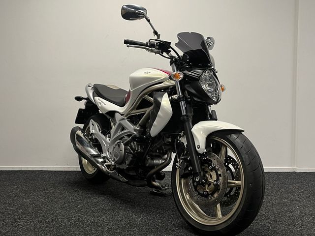 suzuki - sfv-650-gladius