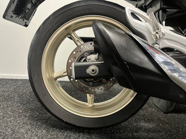 suzuki - sfv-650-gladius