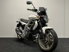 Suzuki SFV 650 Gladius 2009 occasion – foto 13 van 24