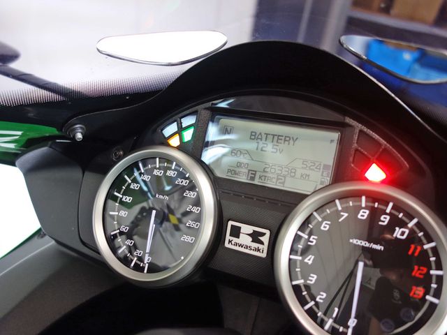 kawasaki - zzr-1400