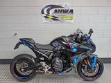 SUZUKI GSX-8R