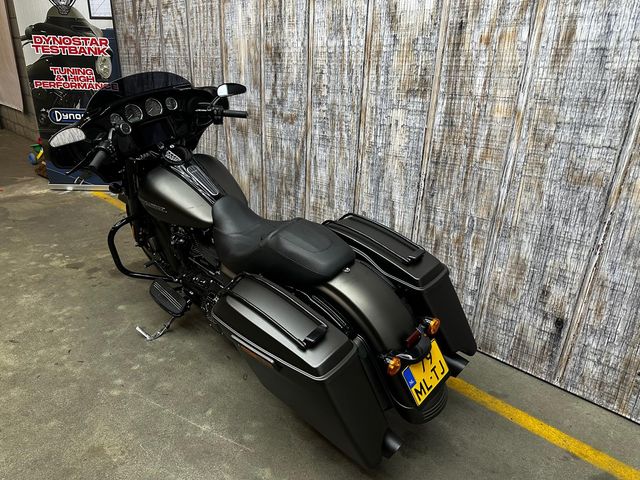 harley-davidson - street-glide-special-flhxs