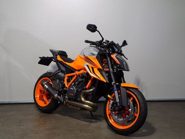 ktm - 1290-super-duke-r