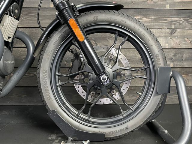 moto-guzzi - v-7-stone