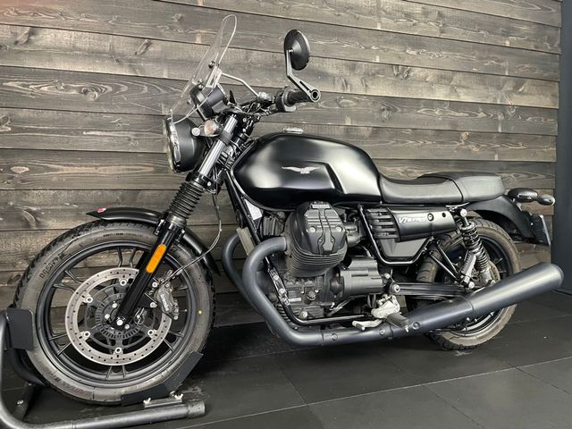 moto-guzzi - v-7-stone