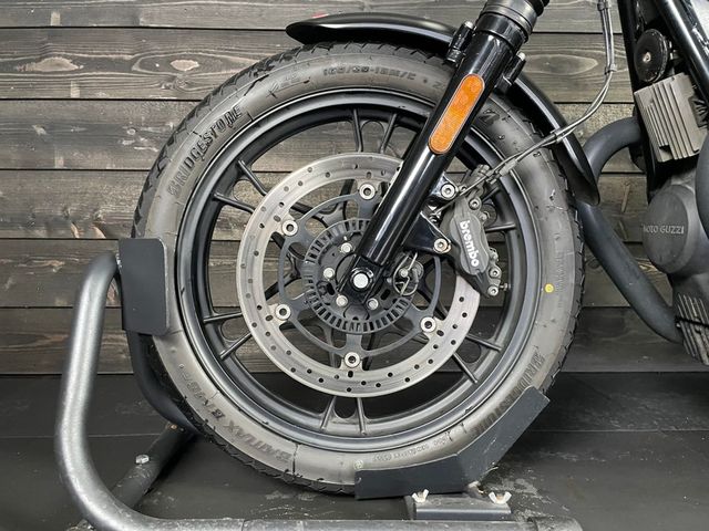 moto-guzzi - v-7-stone